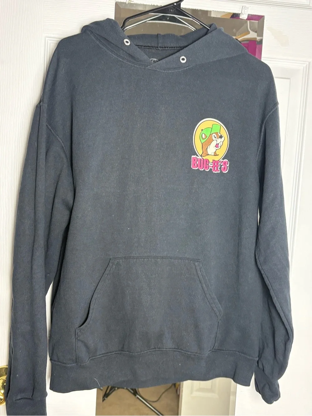 Adult Buc-cee’s Black Sweatshirt Hoodie Size M